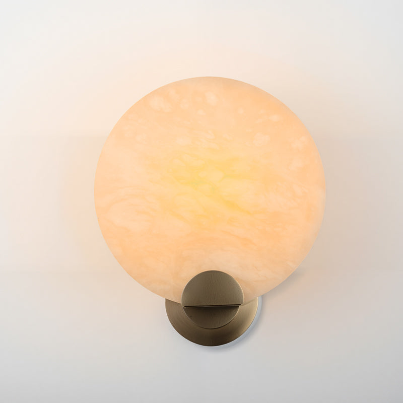 源静止 YUANJINGZHI Lucent Moon Alabaster Single Sconce